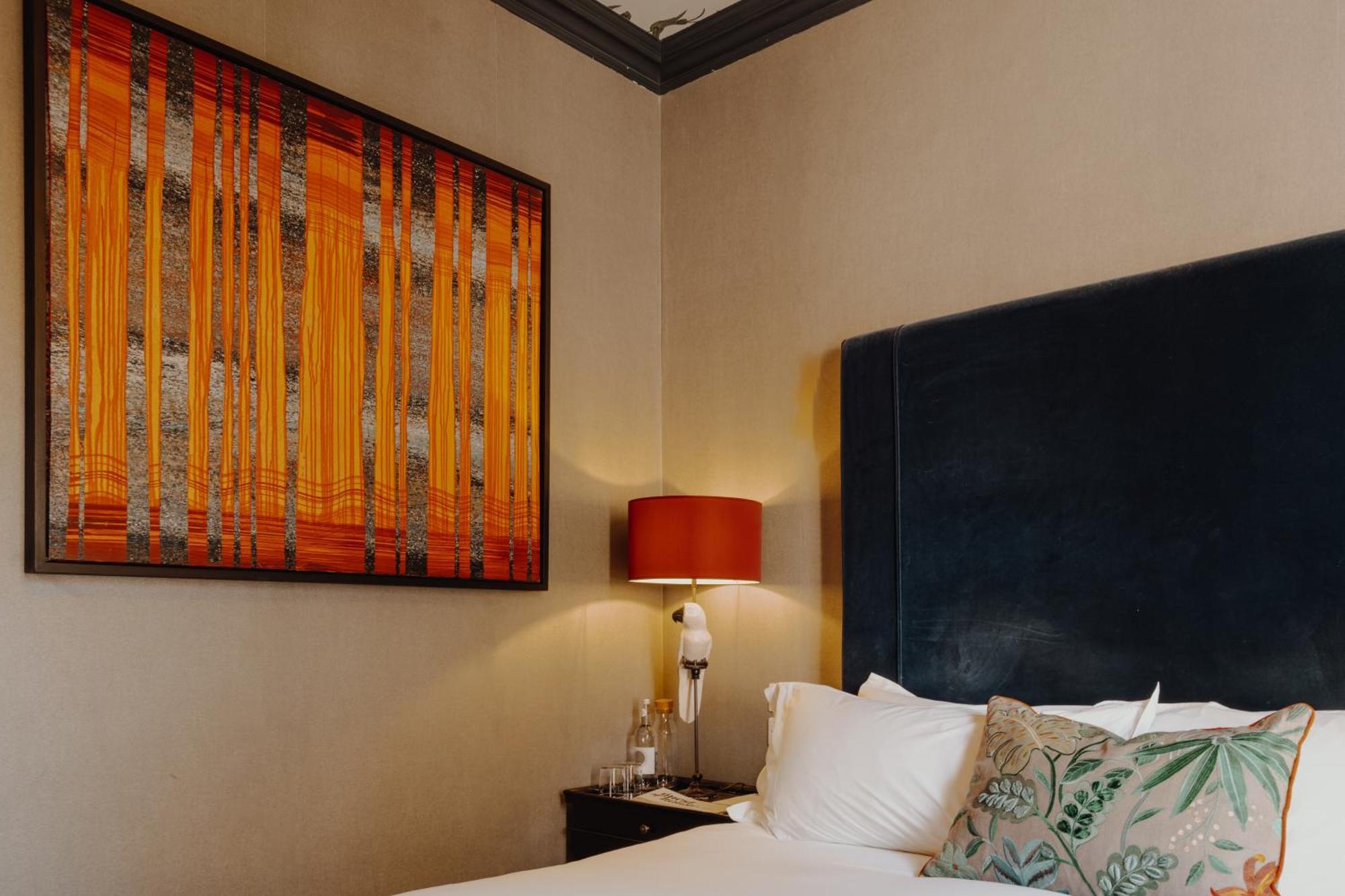 No 15 By Guesthouse, Bath Bagian luar foto A bedroom at the hotel