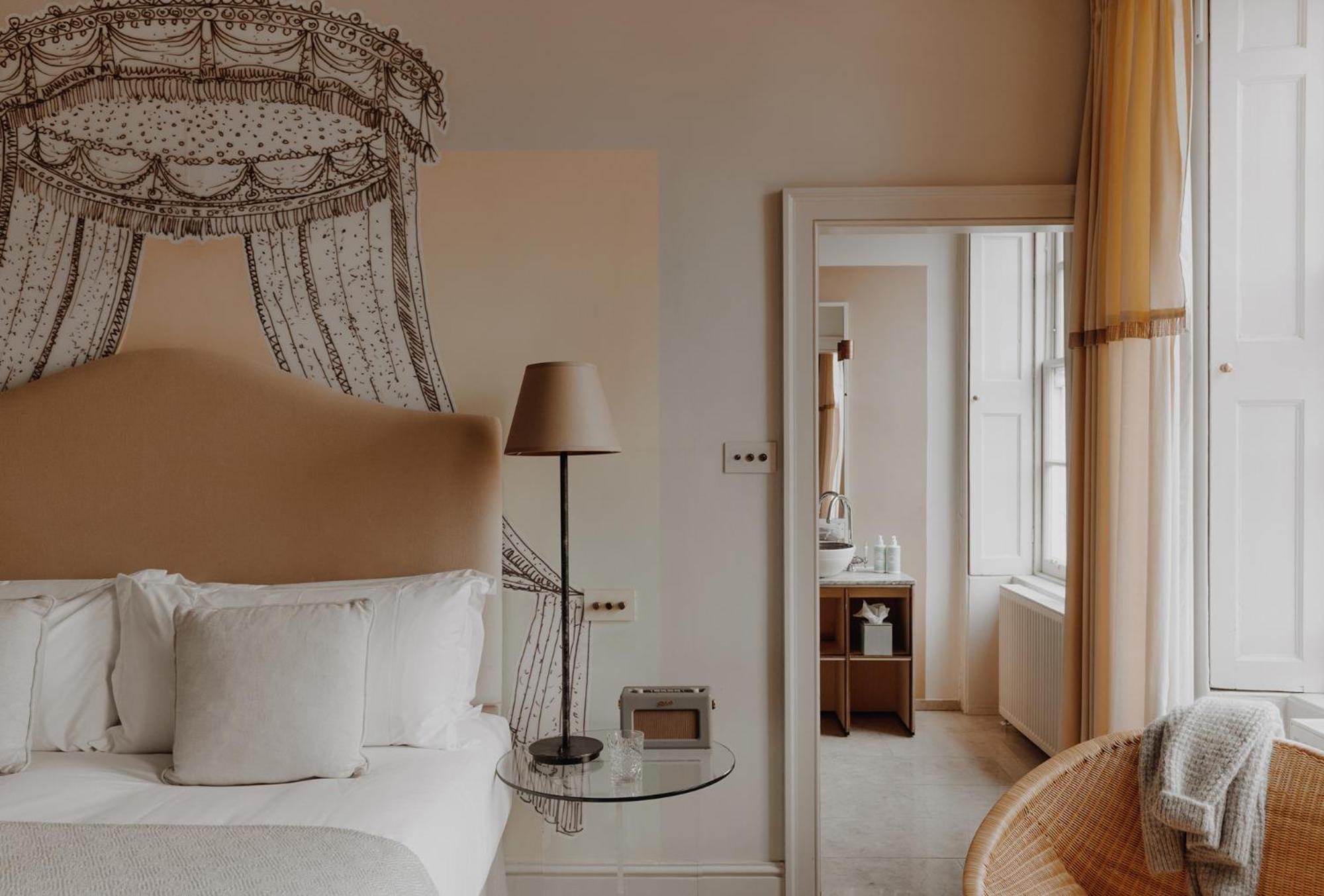 No 15 By Guesthouse, Bath Bagian luar foto
